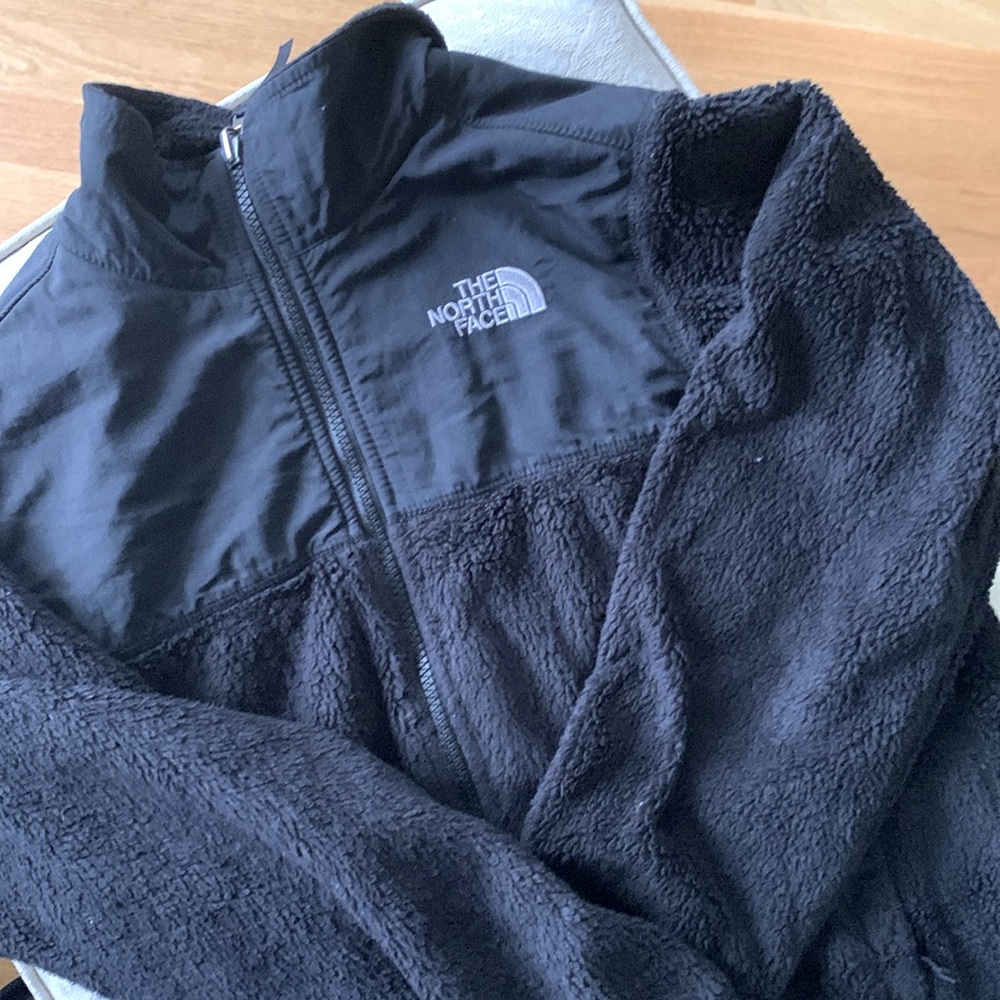 North Face fleece jacket, black, girls 14-16. - Picture 2 of 7